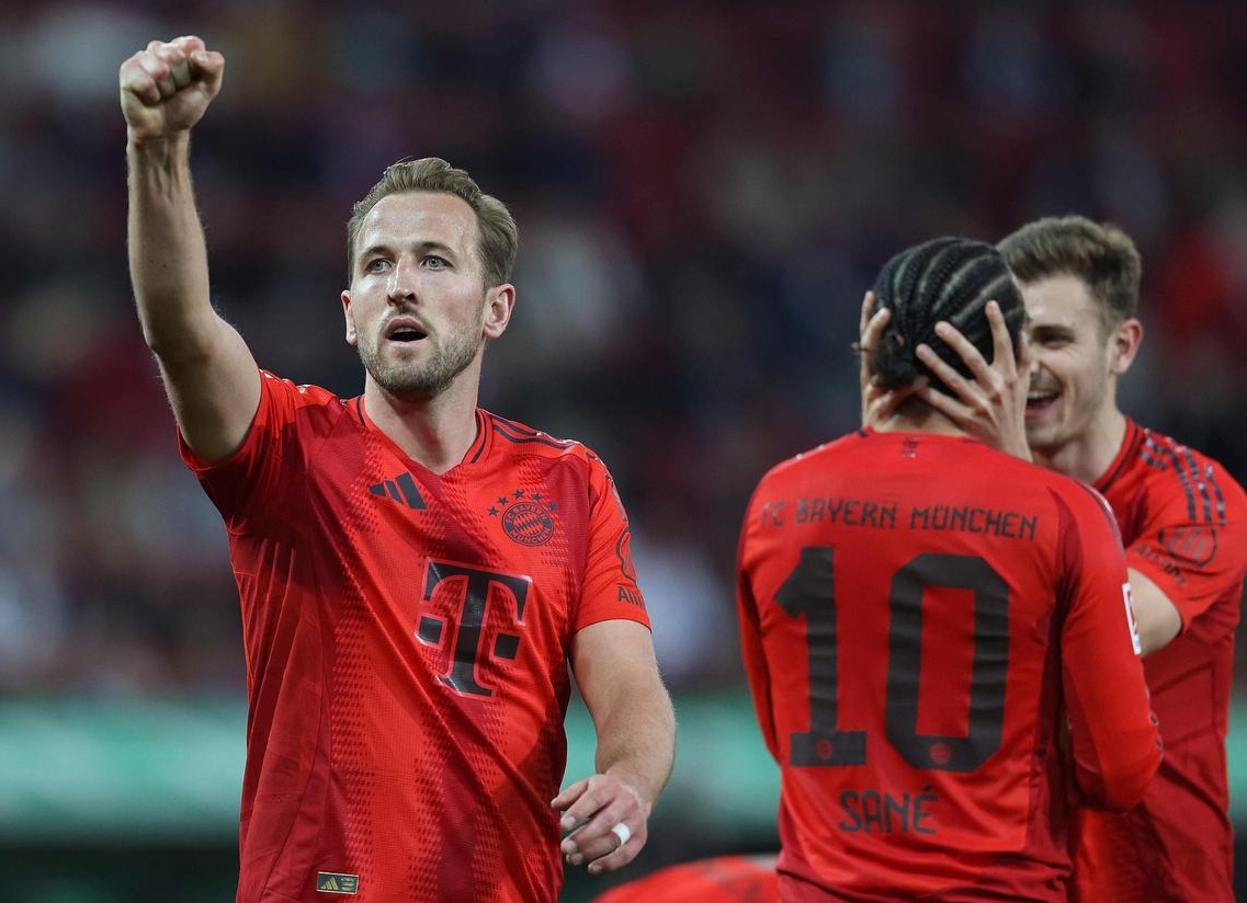 包含丹麦碾压利物浦，哈里·凯恩一己之力扛起全队的词条