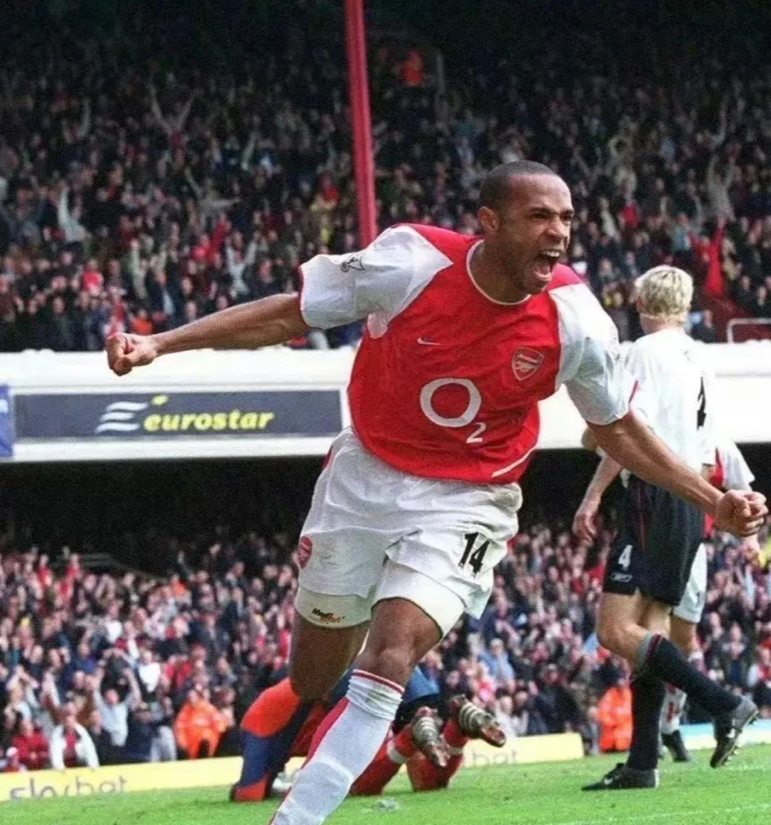 曼联血洗塞维利亚，萨拉赫爆发神勇的简单介绍