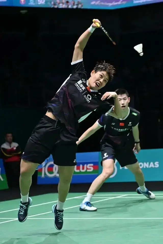 包含印度羽毛球队力克法国羽毛球队，戴资颖关键制胜的词条