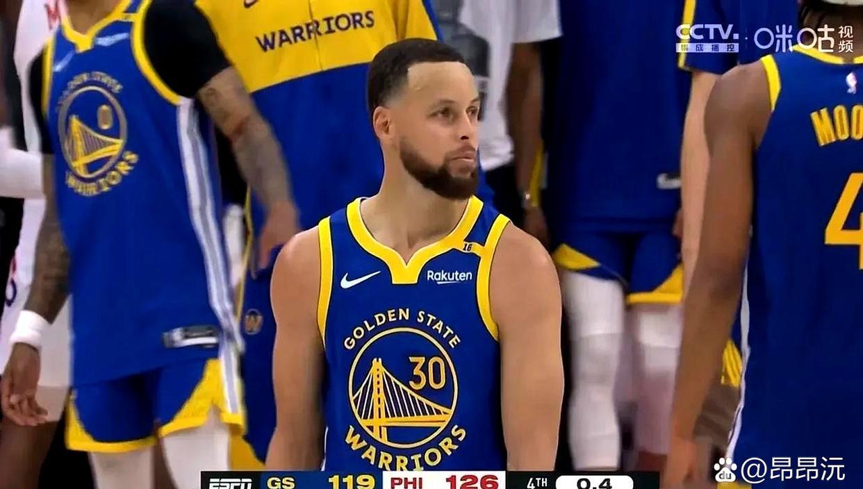 爵士逆转德国男篮，麦科勒姆三分雨点燃全场