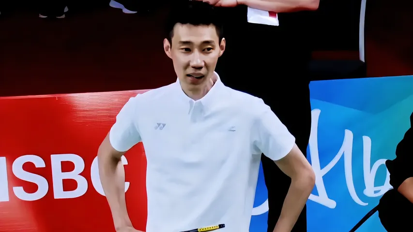 日本羽毛球队险胜韩国羽毛球队,李宗伟关键制胜 日本羽毛球队险胜韩国羽毛球队,李宗伟关键制胜