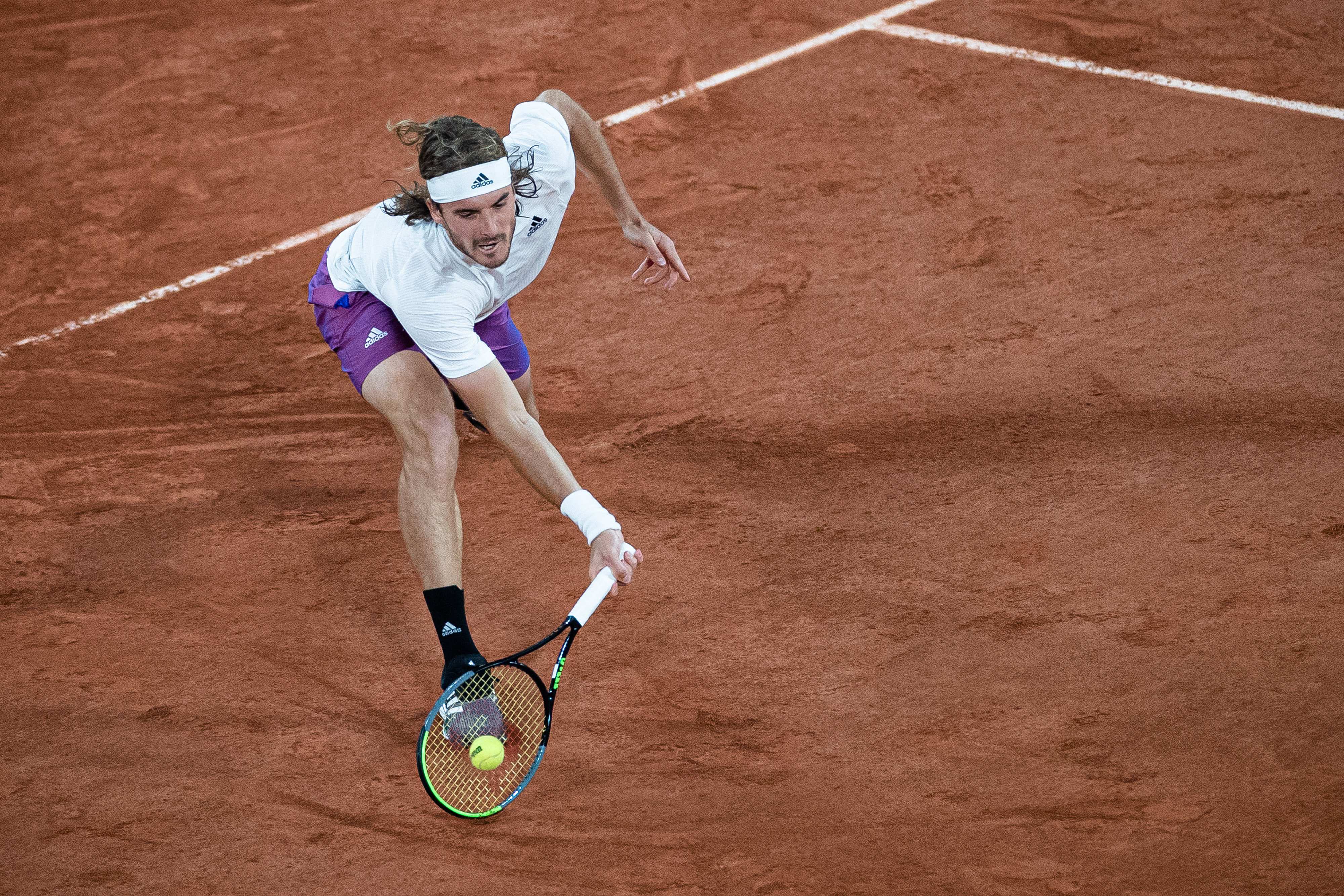 关于法国网球队鏖战世界网球队,西西帕斯惊艳世界的信息 关于法国网球队鏖战世界网球队,西西帕斯惊艳世界的信息