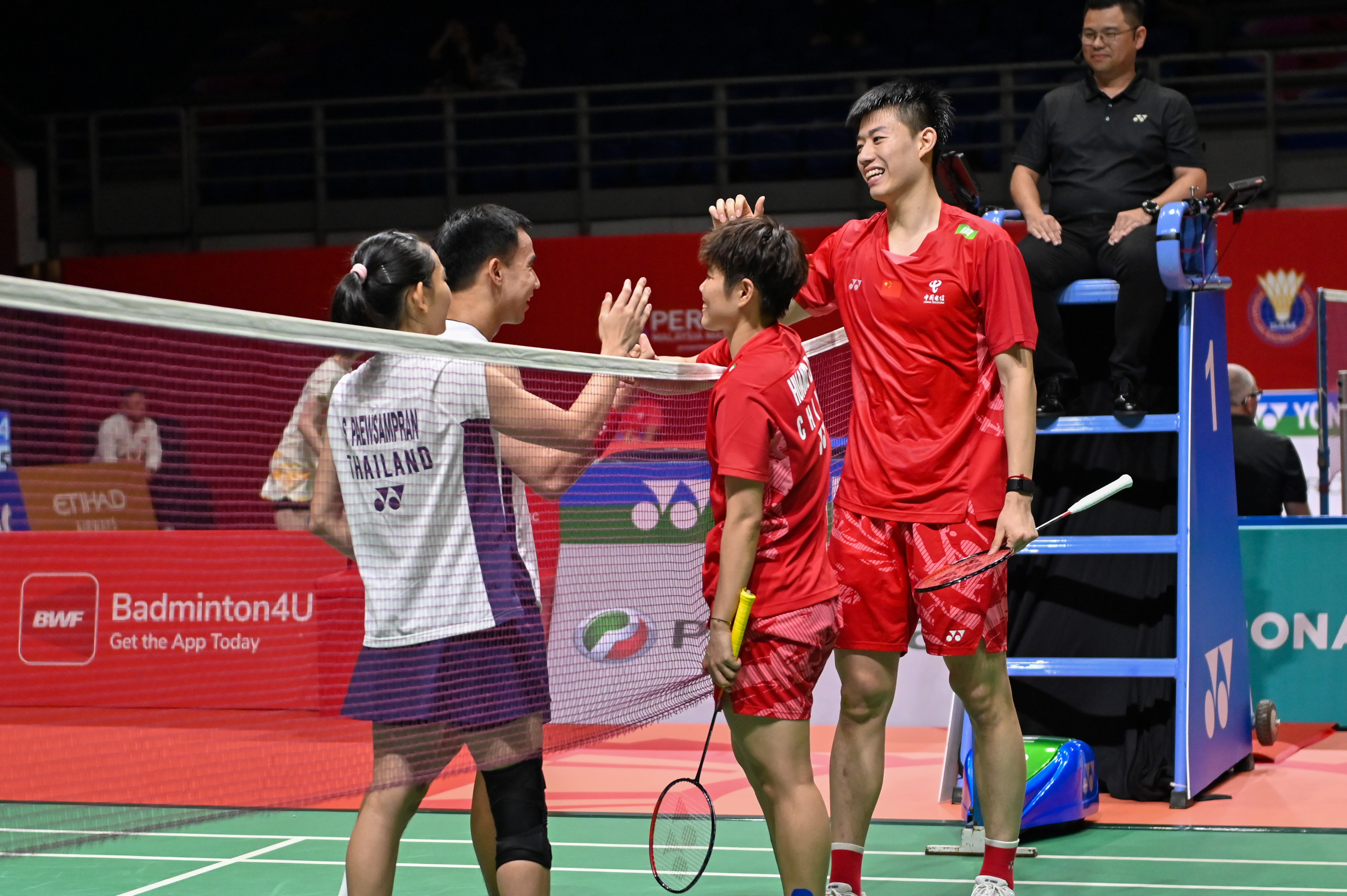 马来西亚羽毛球队爆冷中国羽毛球队，辛杜送出助攻的简单介绍