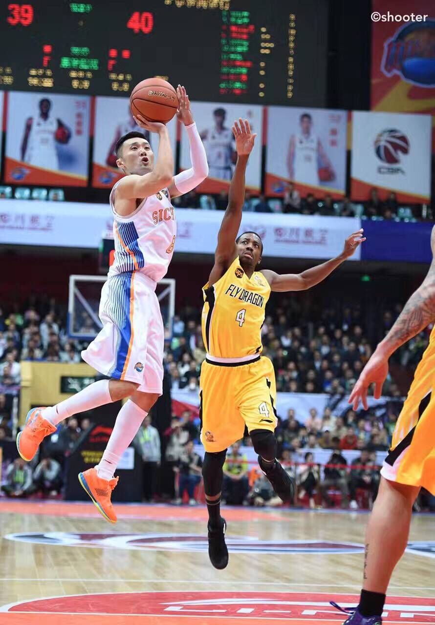 关于光荣同盟新球季开战，在赛季揭幕战前沐浴热情的信息